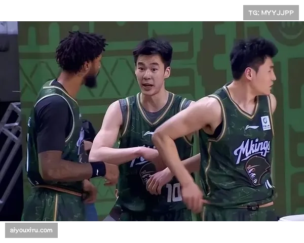 同曦郭昊文汉兹得分效率尚可 内线护框能力不足影响防守体系 同曦郭昊文汉兹得分效率尚可 内线护框能力不足影响防守体系